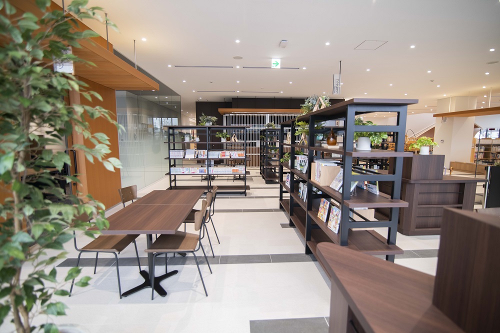 みんなの賑わい交流拠点 コンパスの内観写真